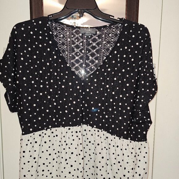 Belle by Belldini - Black and White Polka Dot CUTE!!! - Picture 1 of 5